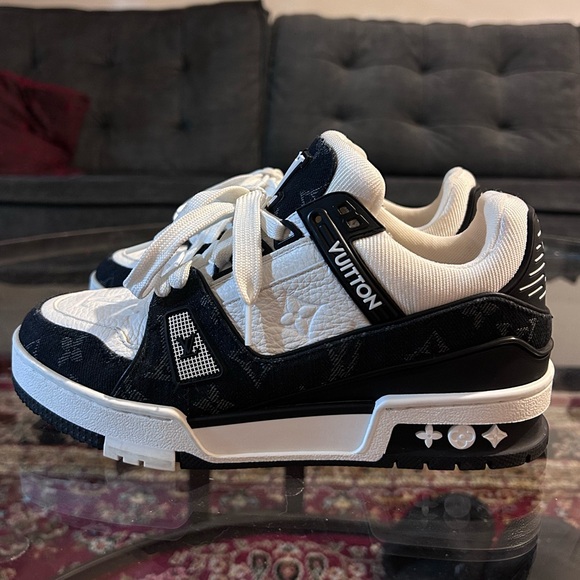 Louis Vuitton Monogram Trainer Sneakers 36 w/ COA - Picture 10 of 17